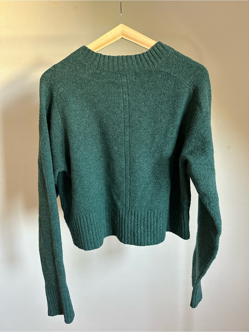 Universal Thread Dark Green Crewneck Sweater - Picture 2 of 7